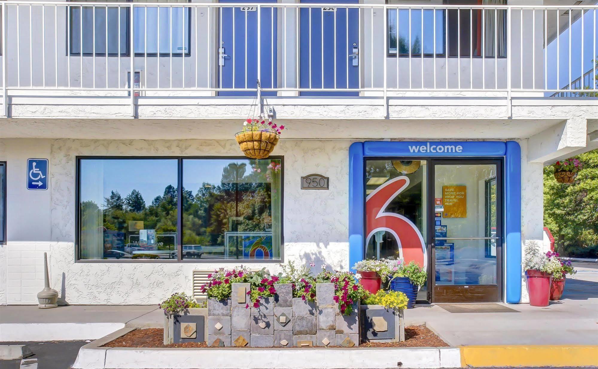 Motel 6-Medford, Or Dış mekan fotoğraf